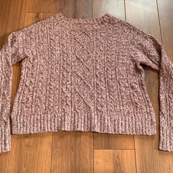 American Eagle Outfitters Sweaters - American Eagle Texture Cable Knit Boxy Cropped Sweater